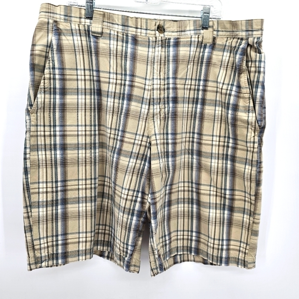 Columbia Casual Shorts Men's 42 Beige Blue Plaid Cotton